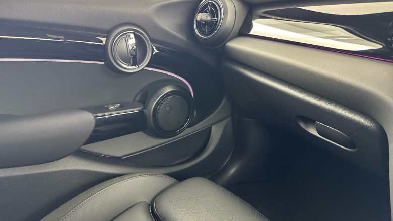 MINI Hatchback 1.5 Cooper Sport 5dr Auto Petrol Hatchback